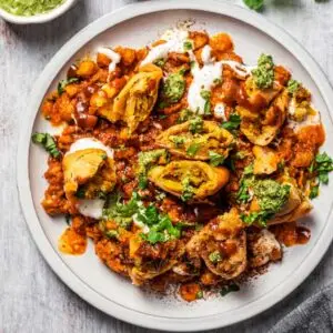 Samosa chaat