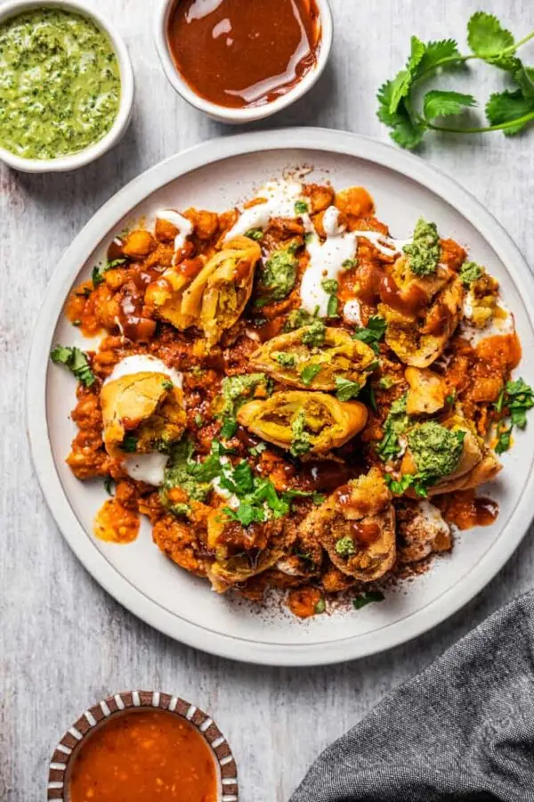Samosa chaat